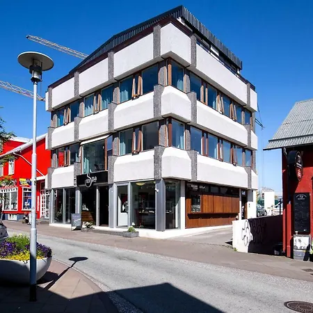 Svala By Heimaleiga Apartmán *